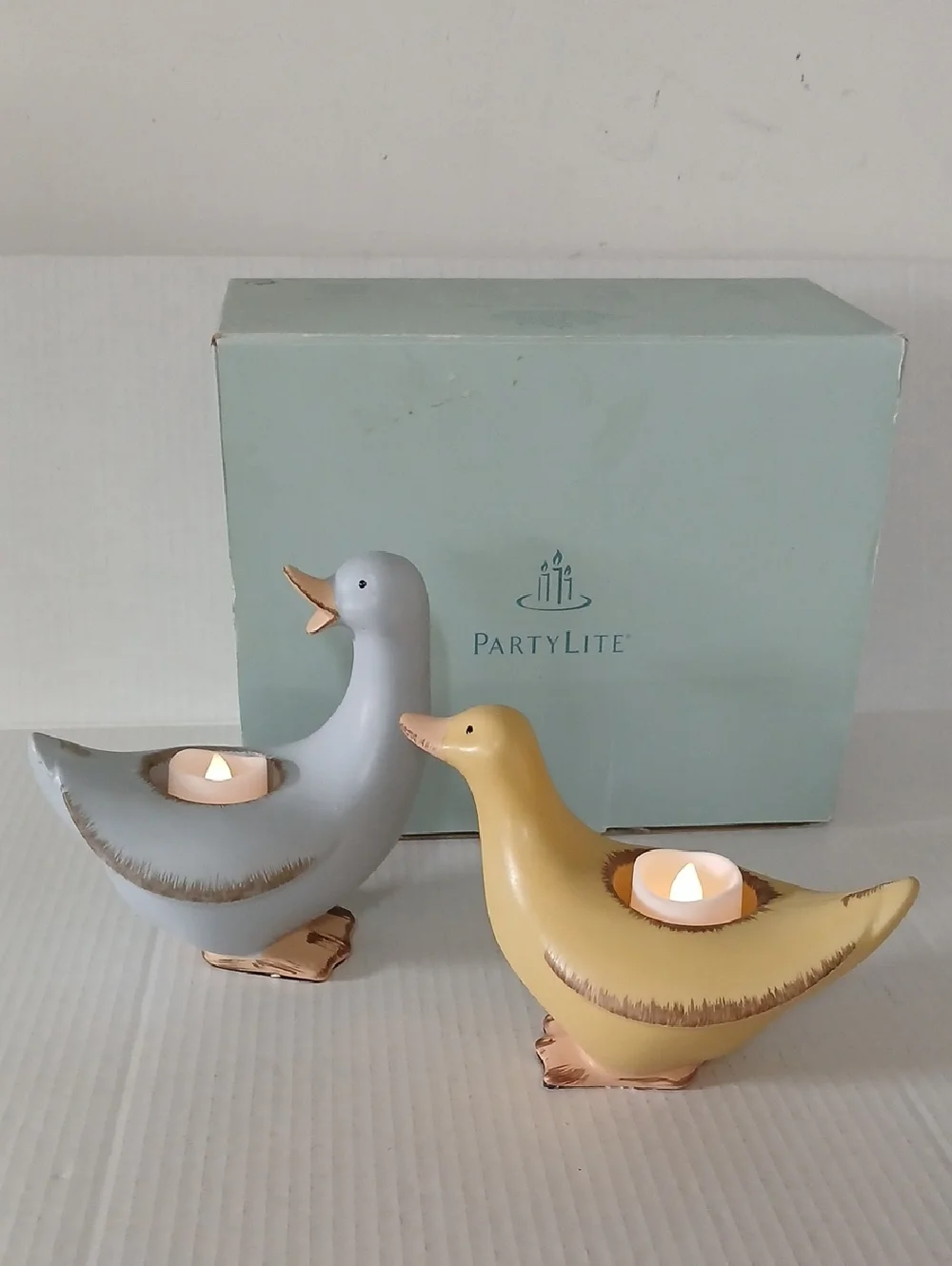 Partylite Pastel Blue & Yellow Duck Tea Light Candleholder Set Of 2 Retired - Picture 11 of 12